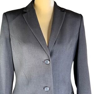 Calvin Klein Gray Lined Blazer Jacket Faux Pockets Sits Below Hips Size 6 EUC